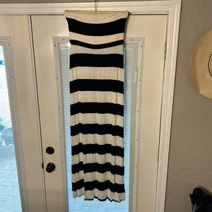 OLD NAVY MAXI TUBE DRESS